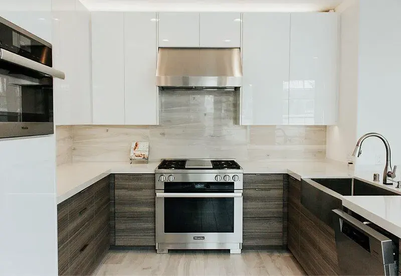 Professional Kitchen Cabinets Renovation Services